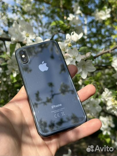iPhone X, 64 ГБ