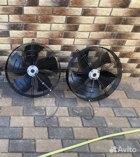 Вентилятор Ebmpapst S6E450-AP02-01 осевой