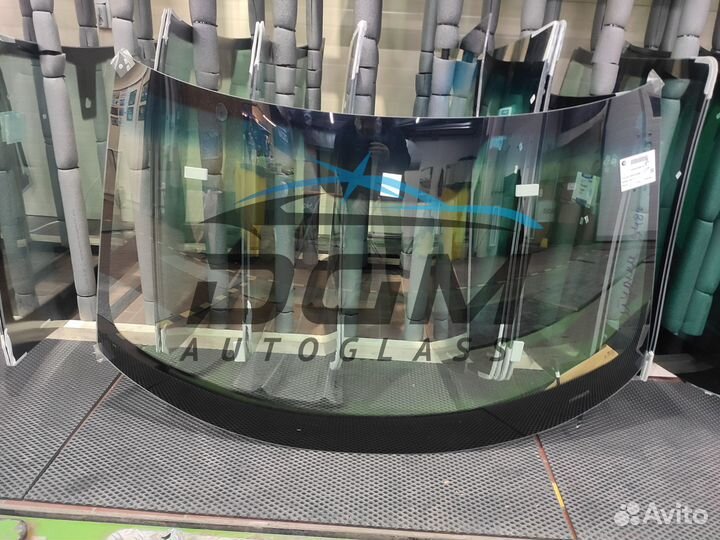 Лобовое стекло Suzuki Liana