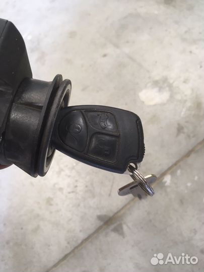 Замок зажигания mercedes w210