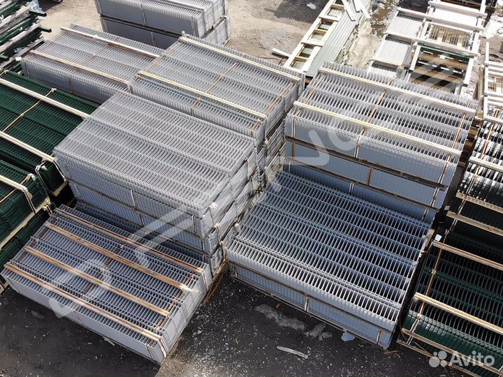 Секция заборная 3D 2520х1470 мм., оцинкованная