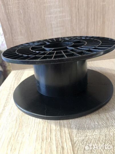 Катушка из под пластика