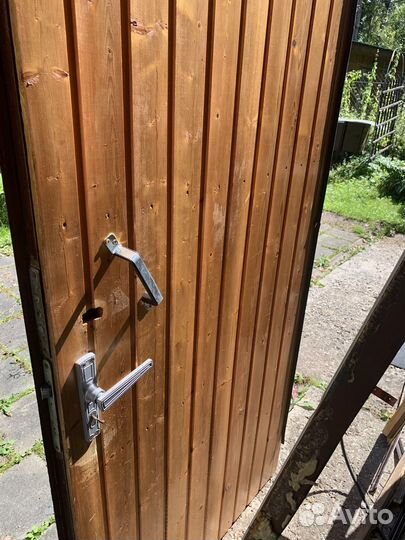 Дверь металлическая