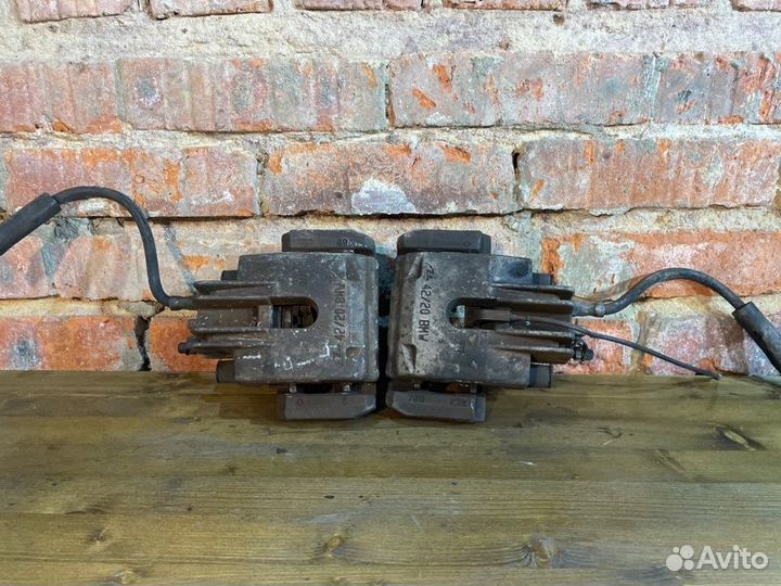 Суппорт тормозной передний Bmw 3 E90 N46B20 VA2.0