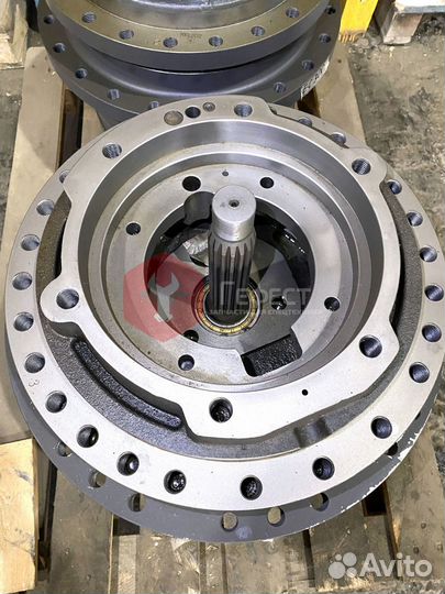 Бортовой редуктор EC360CHR 14566401