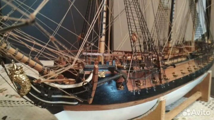 Корабль ручной работы