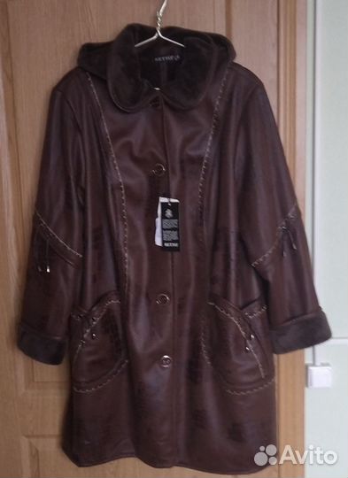 Куртка большого размера 60 демисезонная новая