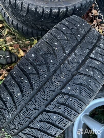 Michelin Agilis Alpin 245/45 R17
