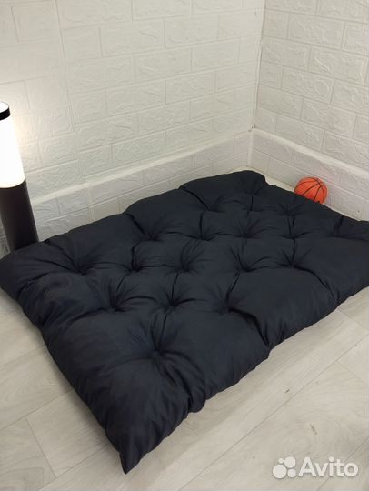 Лежанка для собак