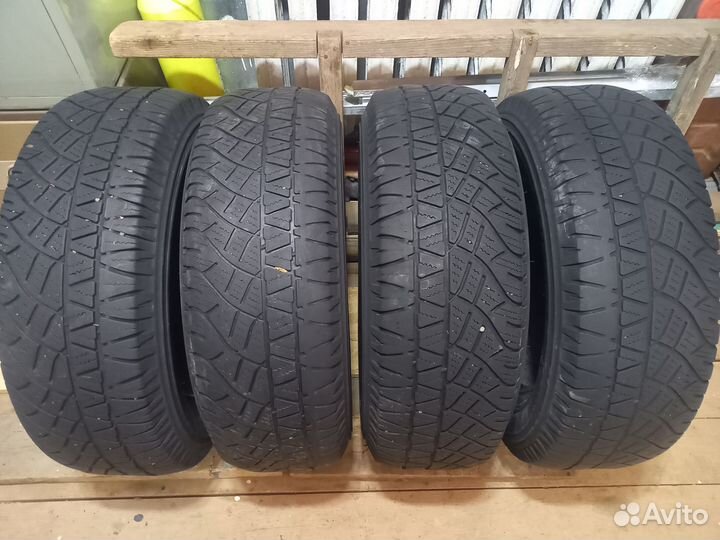 Michelin Latitude Cross 235/65 R17