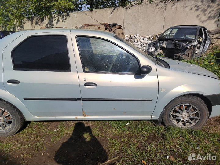 Дверь передняя правая Renault Logan 1.6 K7M 710