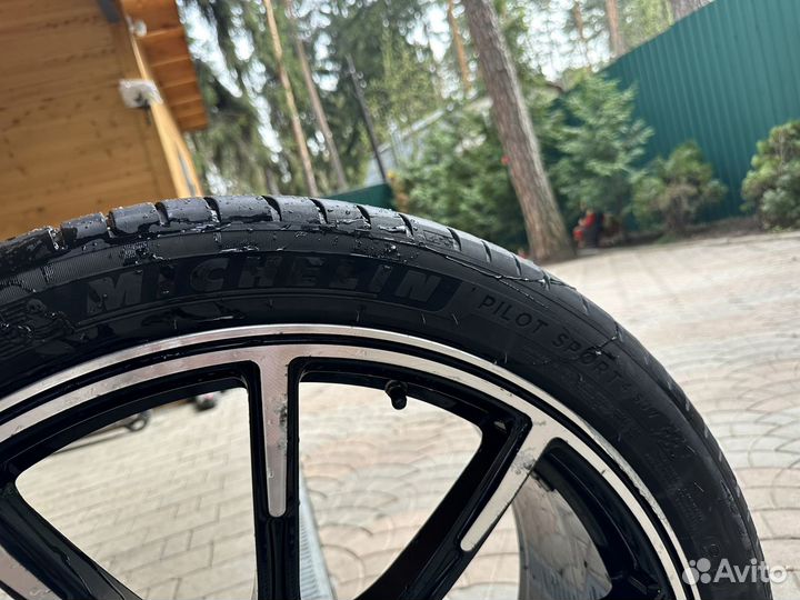 Michelin Pilot Sport 4 SUV 295/35 R23