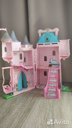 Домик игрушечный