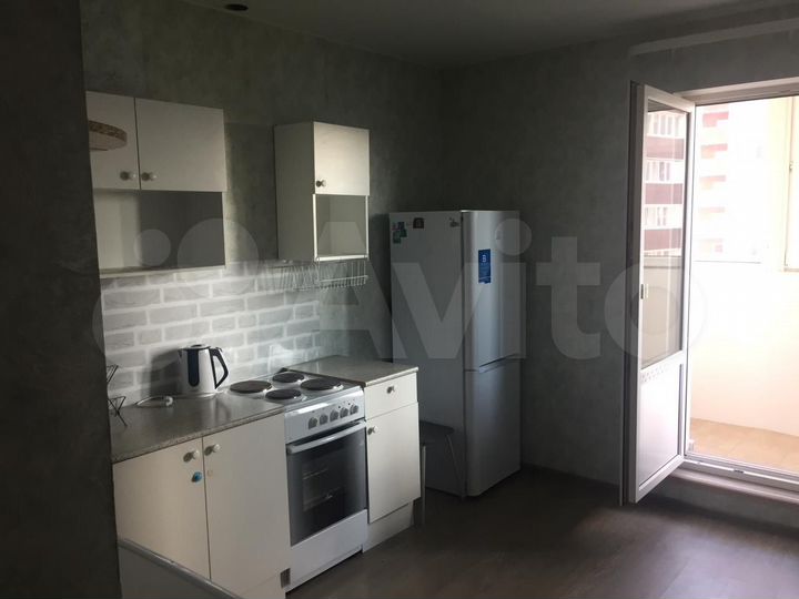 1-к. квартира, 40 м², 8/22 эт.