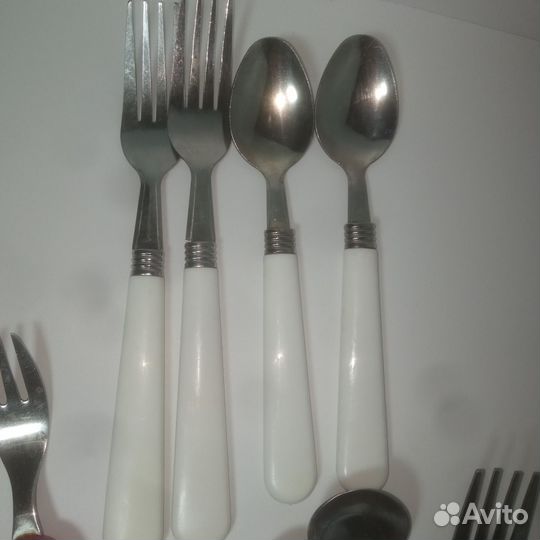 Столовые приборы