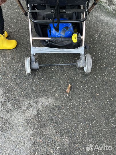 Прогулочная коляска