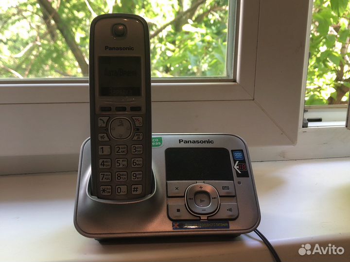 Стационарный телефон panasonic
