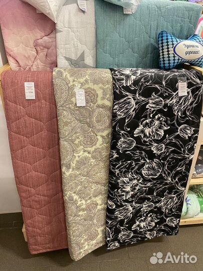 Покрывало на кровать новое