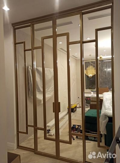 Перегородки алюминиевые стеклянные