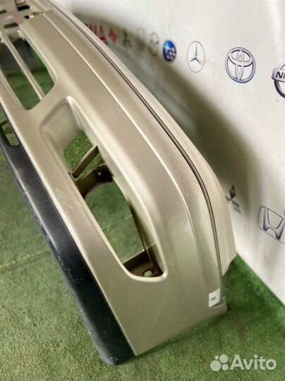 Бампер передний Toyota Mark Ii GX100