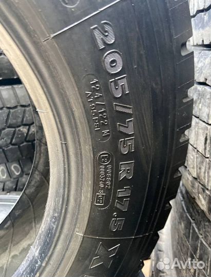 Michelin XDE 1 205/75/R22.5