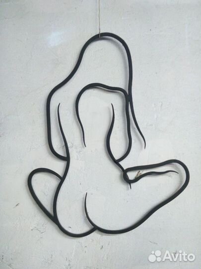 Кованая девушка