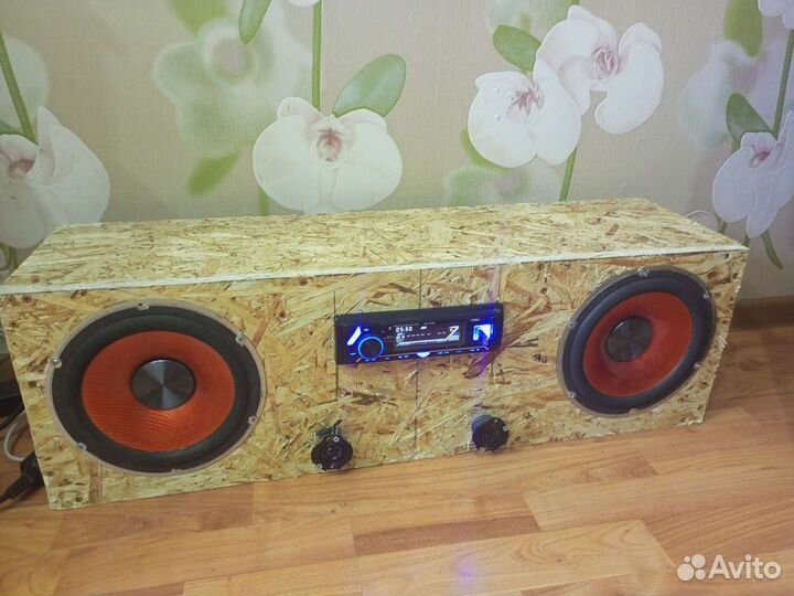 Акустика в автомобили