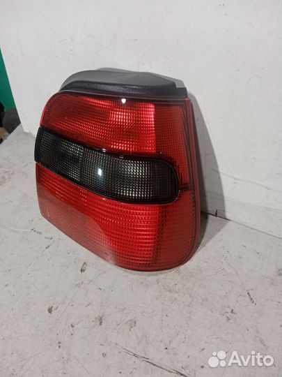 Фонарь правый Skoda Felicia Hella