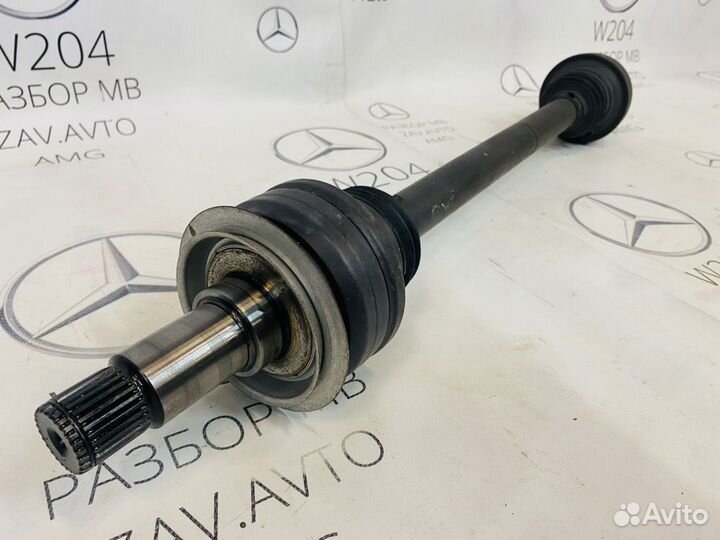 Полуось заднего моста правая Mercedes W204 W212
