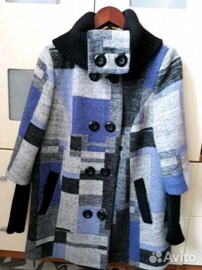 Пальто демисезонное