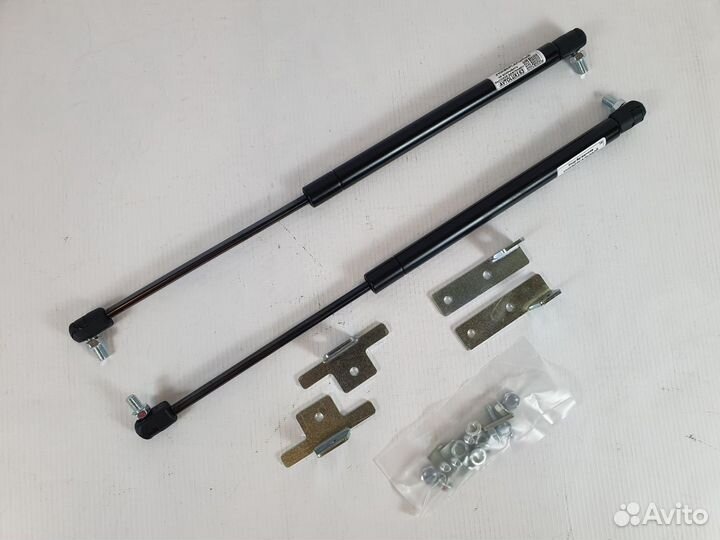 Упоры капота Шевроле Нива