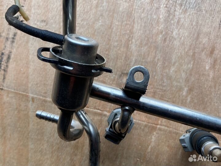 Топливная рампа Ауди a6, a4 2.6