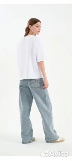 Футболка женская