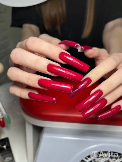 Мастер маникюра и наращивание ногтей