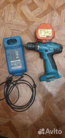 Шуруповерт makita 14 4v