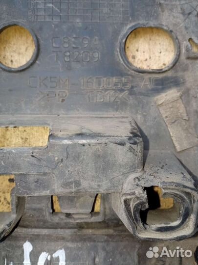 Land Rover Range Rover 405 крепление молдинга крыл