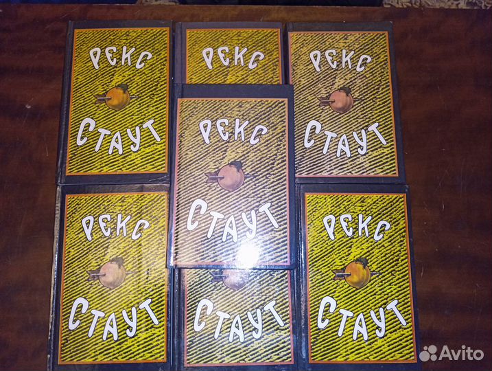 Распродаю большую коллекцию книг