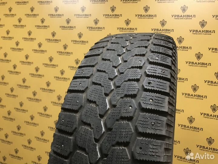 Yokohama Ice Guard IG35 215/70 R16