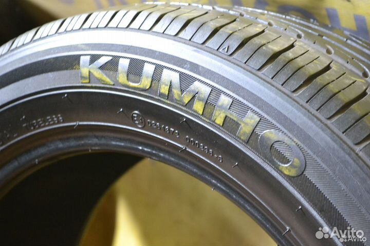 Kumho Solus KH25 205/55 R17