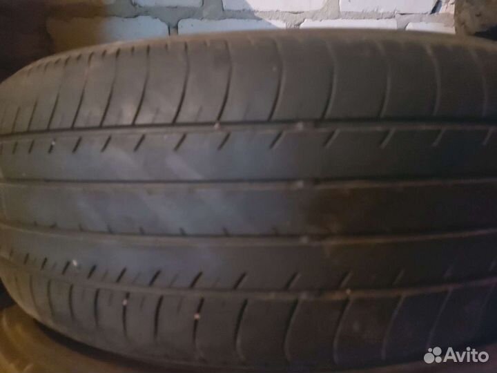 Michelin Agilis Plus 215/55 R17