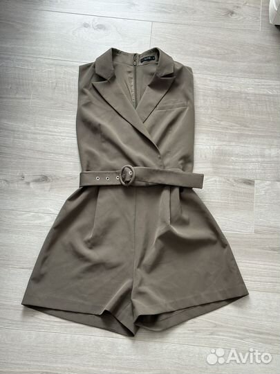 Комбинезон женский с шортами