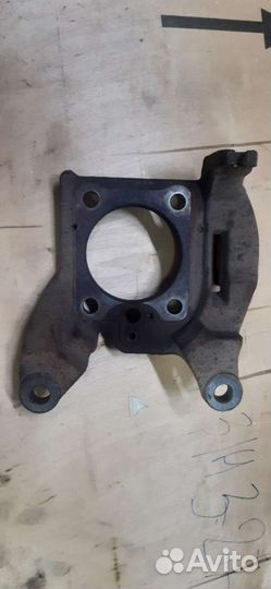 Крепление кулак заднего суппорта Dodge RAM 1500