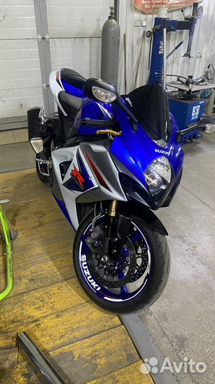 Suzuki gsxr 1000 k8