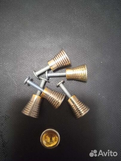 Мебельные ручки