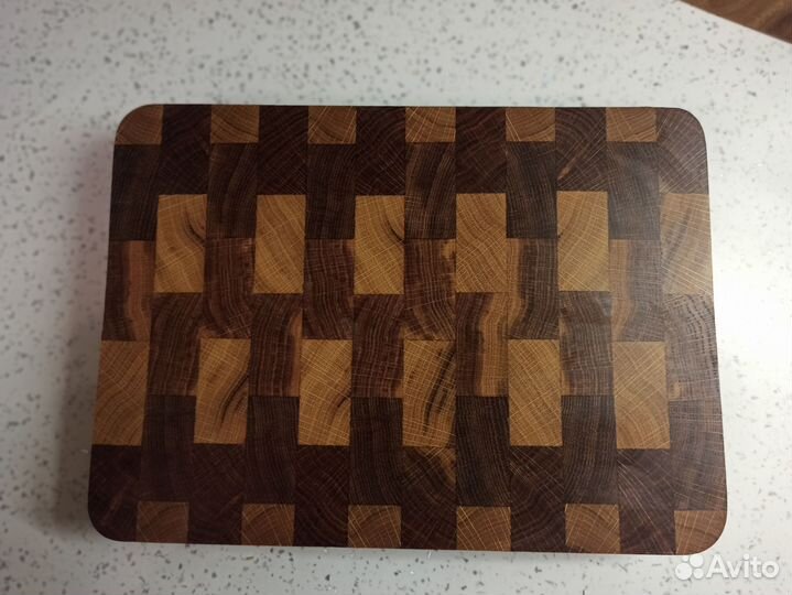 Торцевая разделочная доска из дуба