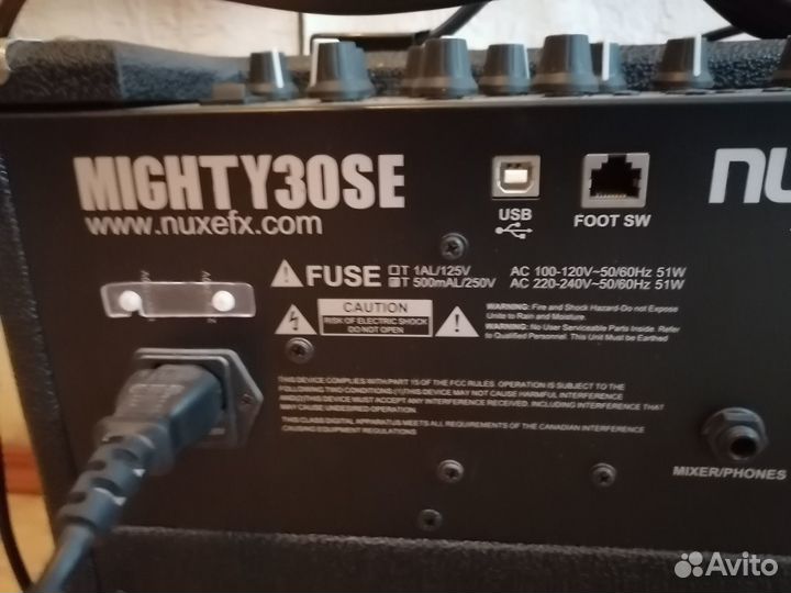 Гитарный комбоусилитель NUX Mighty30 SE