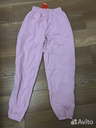 Спортивные брюки