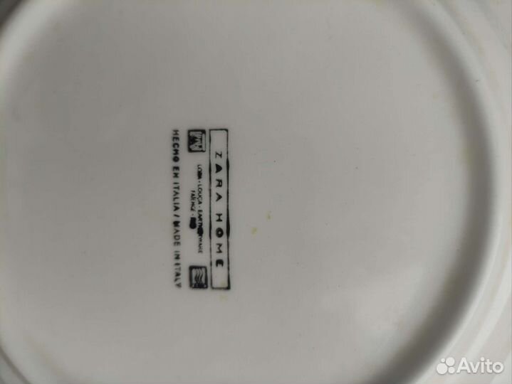 Тарелки фарфор 2 шт