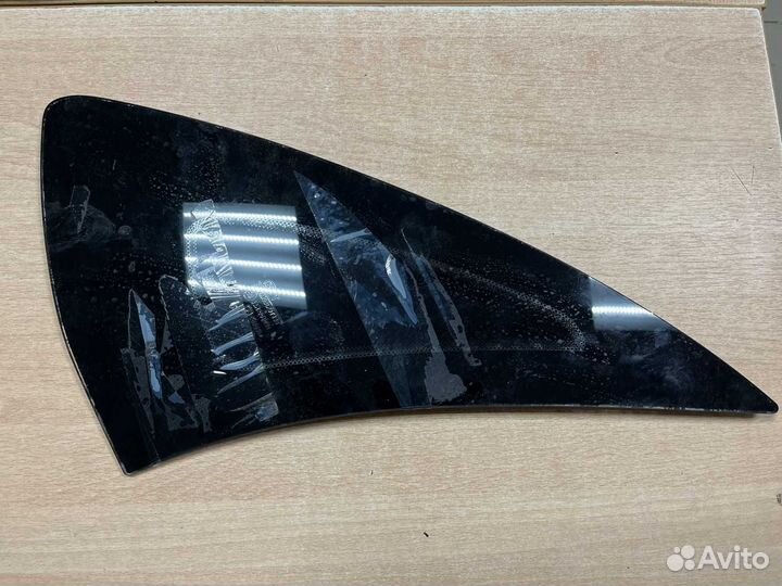 Стекло кузовное заднее правое LADA Granta 2190 1.6