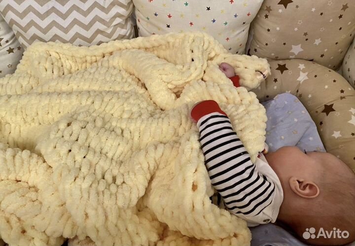 Плед вязаный ручная работа из ализе пуффи